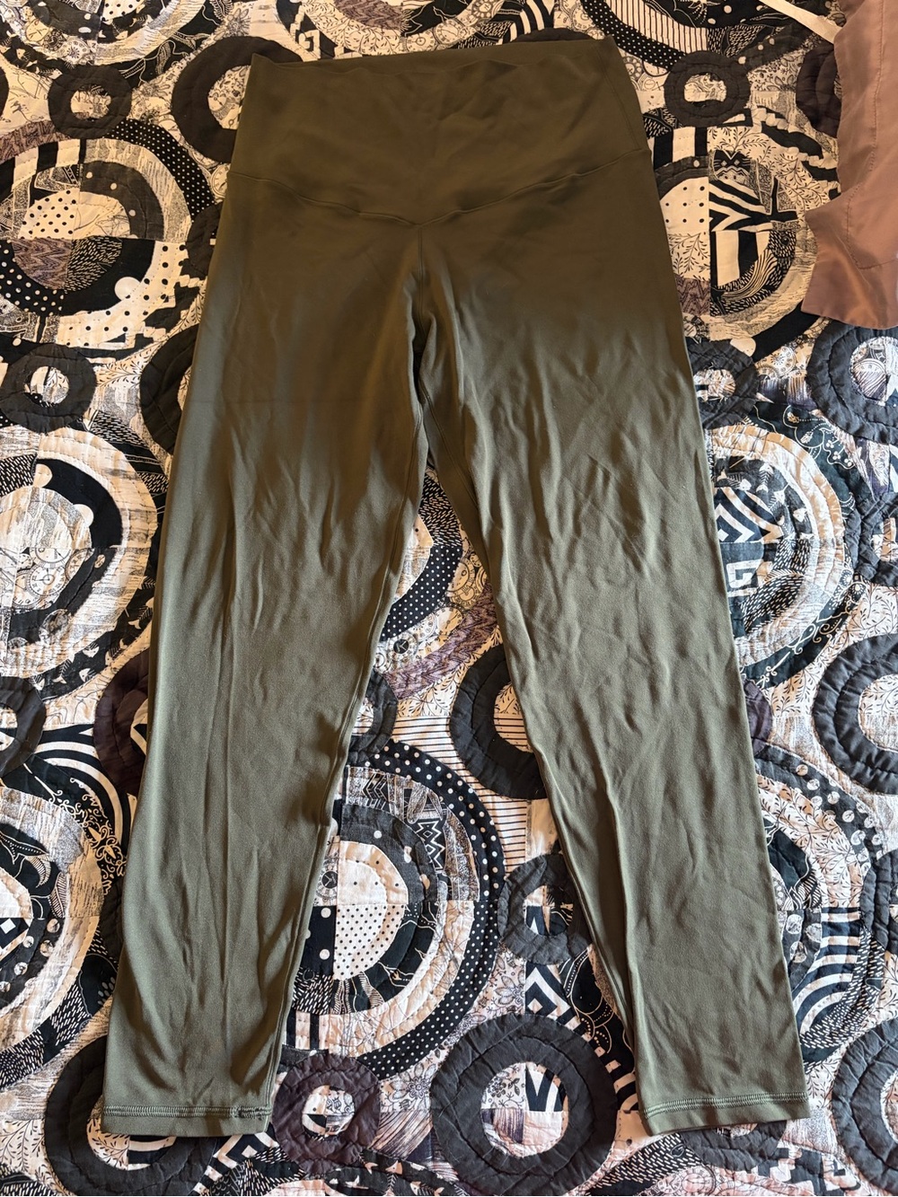OFFLINE by Aerie Real Me 7/8 Leggings Olive Green High Rise Size Large